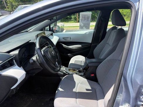 Certified 2024 Toyota Corolla SE w/ SE Convenience Package FWD image 9