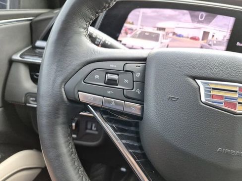 Used 2023 Cadillac Escalade ESV Sport w/ Touring Package image 35