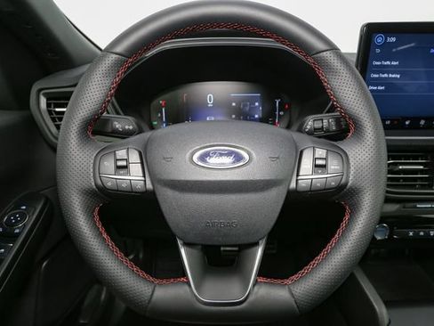 Used 2024 Ford Escape ST-Line w/ Tech Pack #1 AWD/4WD image 30