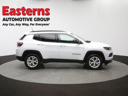 Used 2024 Jeep Compass Latitude AWD/4WD image 43