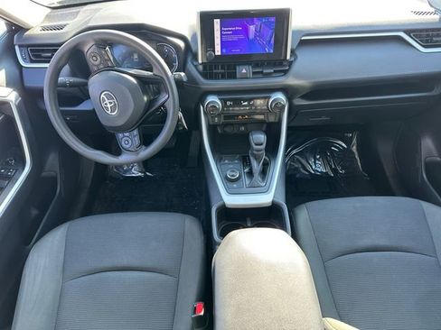Used 2023 Toyota RAV4 LE image 17