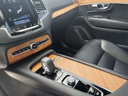 Used 2022 Volvo XC90 T8 Inscription Expression w/ Advanced Package image 20