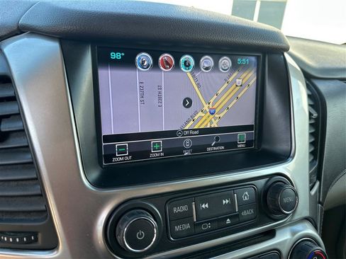 Used 2017 Chevrolet Tahoe LT AWD/4WD image 32