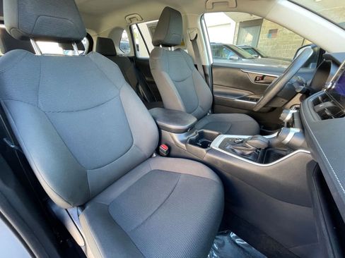 Used 2025 Toyota RAV4 LE image 36