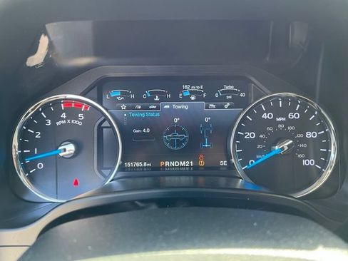 Used 2017 Ford F250 Lariat w/ Lariat Ultimate Package AWD/4WD image 28