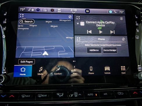 Used 2022 Jeep Grand Wagoneer Series II image 4