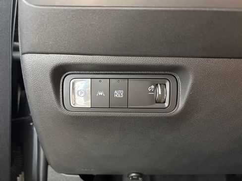 Used 2024 Honda Prologue Touring image 14