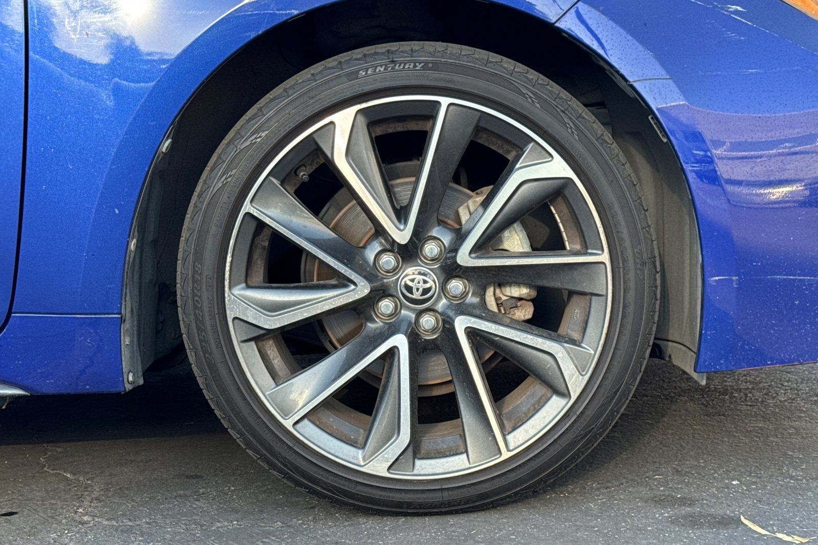 Used 2020 Toyota Corolla SE FWD image 4