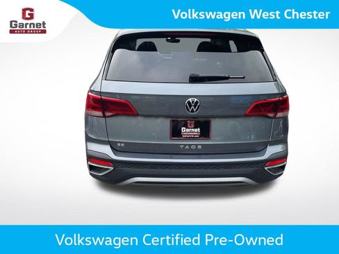Used 2024 Volkswagen Taos SE FWD image 4
