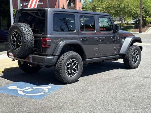 New 2026 Jeep Wrangler Unlimited Rubicon AWD/4WD image 35