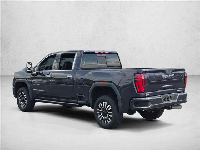 Used 2024 GMC Sierra 2500 Denali Ultimate w/ Max Trailering Package AWD/4WD image 7