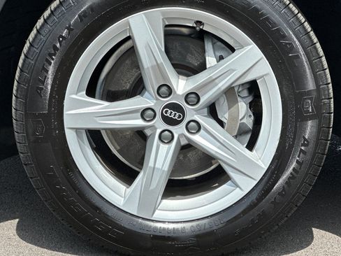 Used 2021 Audi Q5 2.0T Premium w/ Convenience Package AWD/4WD image 32