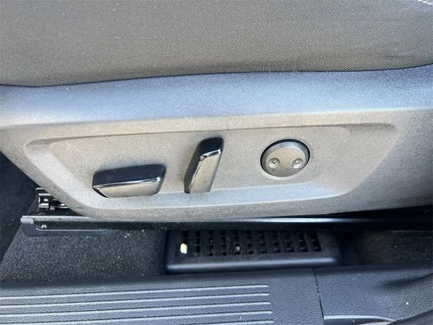 Certified 2023 Nissan Rogue SV image 20