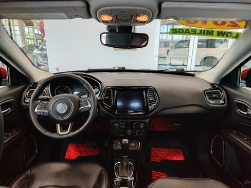 Used 2018 Jeep Compass Limited w/ Navigation Group FWD image 27