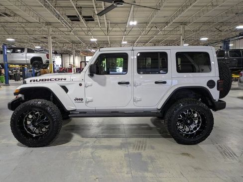Used 2021 Jeep Wrangler Unlimited Rubicon w/ LED Lighting Group AWD/4WD image 6