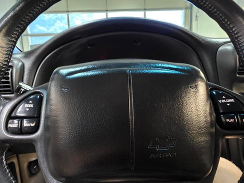 Used 2002 Chevrolet Camaro Z28 w/ SS Performance/Appearance Pkg RWD image 23