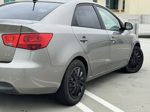 Used 2012 Kia Forte EX image 13