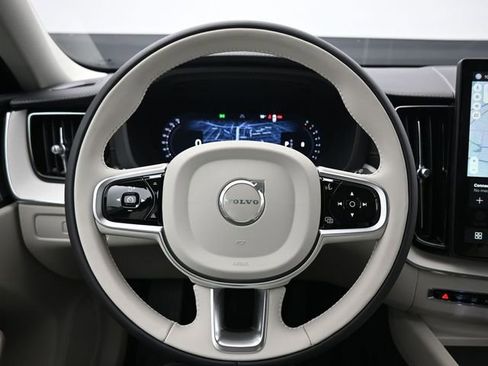 New 2026 Volvo XC60 B5 Ultra w/ Protection Package Premier image 27