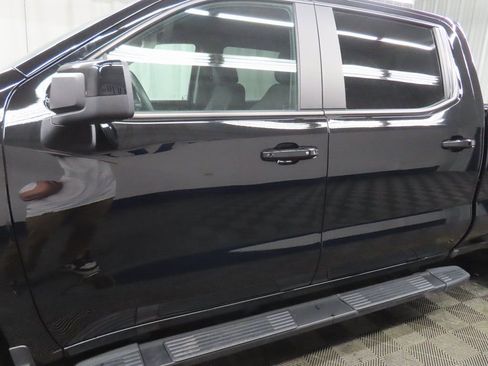 Used 2025 Chevrolet Silverado 1500 RST w/ Convenience Package II image 39