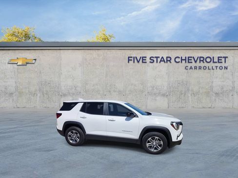 Used 2025 GMC Terrain Elevation AWD/4WD image 9