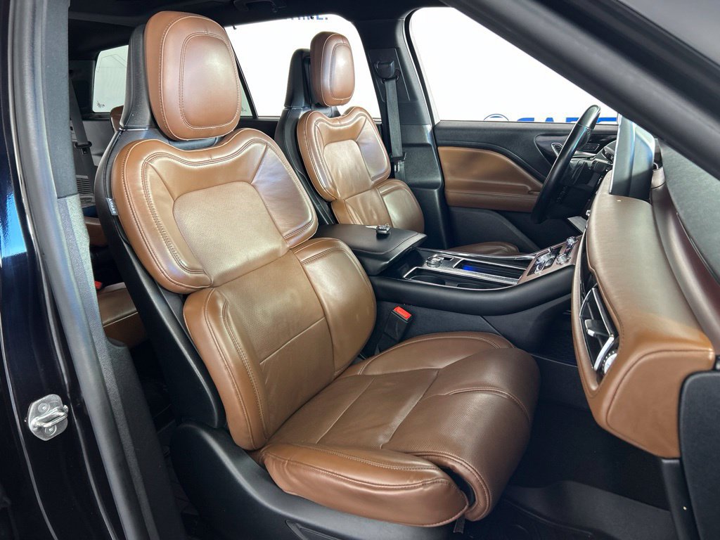 Used 2020 Lincoln Aviator Reserve w/ Equipment Group 202A AWD/4WD image 22