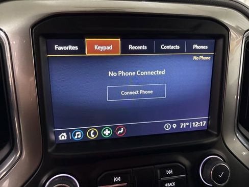 Used 2021 Chevrolet Silverado 2500 LTZ w/ LTZ Convenience Package image 28