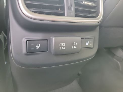 Used 2020 Subaru Outback Limited w/ Popular Package #2 image 11