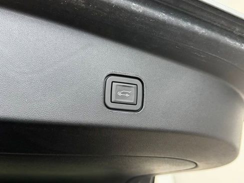 New 2025 Cadillac Lyriq Luxury AWD/4WD image 45