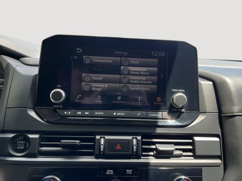 Certified 2025 Nissan Pathfinder S AWD/4WD image 25
