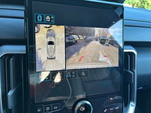 New 2026 GMC Acadia Elevation w/ Elevation Premium Package image 19