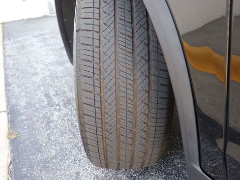 Used 2024 Acura MDX FWD image 42