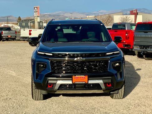 New 2026 Chevrolet Traverse Z71 w/ Driver Confidence Package image 8