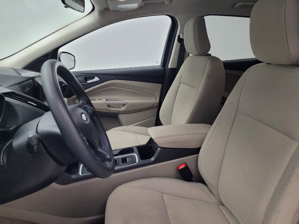 Used 2019 Ford Escape SE FWD image 17