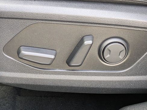Certified 2024 Kia Sportage EX FWD image 17