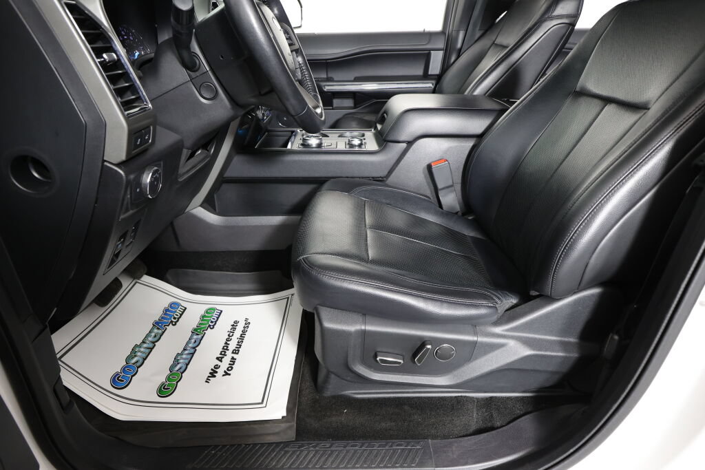 Used 2018 Ford Expedition Max XLT w/ Equipment Group 202A AWD/4WD image 13