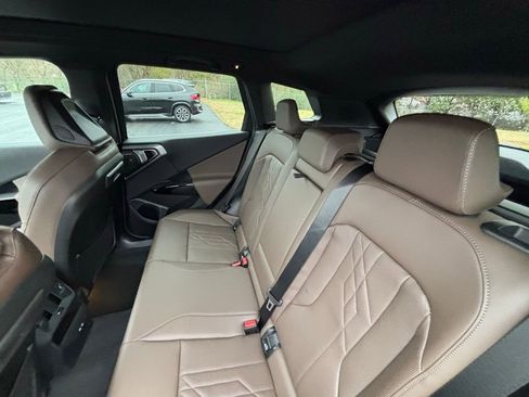 New 2026 BMW X3 xDrive30 w/ Premium Package image 13