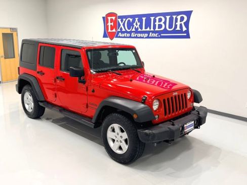 Used 2018 Jeep Wrangler Unlimited Sport AWD/4WD image 34