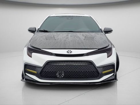 Used 2020 Toyota Corolla XSE image 3