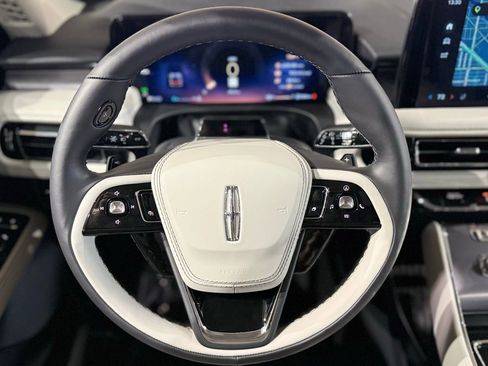 New 2026 Lincoln Aviator AWD image 82