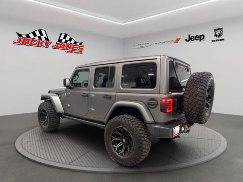 Used 2023 Jeep Wrangler Unlimited Sahara w/ LED Lighting Group AWD/4WD image 6