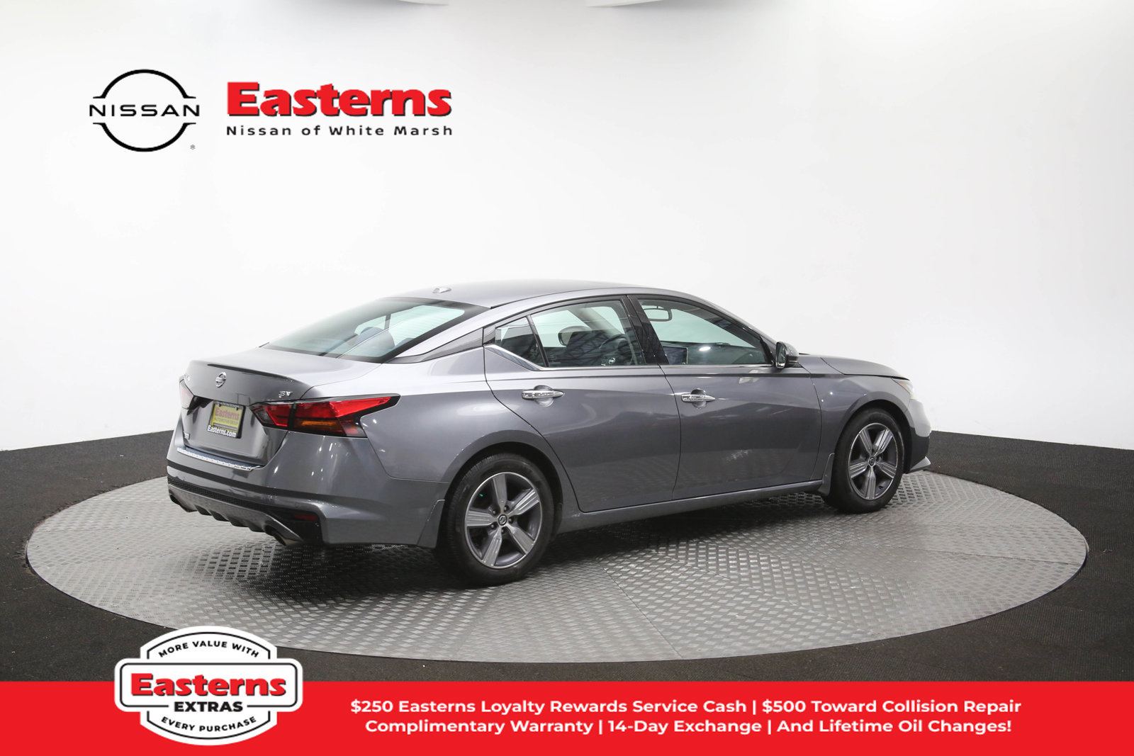 Used 2020 Nissan Altima 2.5 SV FWD image 42