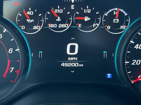 Used 2018 Chevrolet Camaro SS image 28