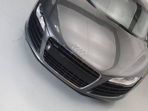 Used 2008 Audi R8 V8 image 9