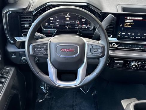Used 2025 GMC Sierra 1500 SLT RWD image 16