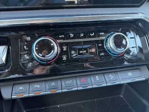 Used 2024 GMC Sierra 1500 Denali image 61