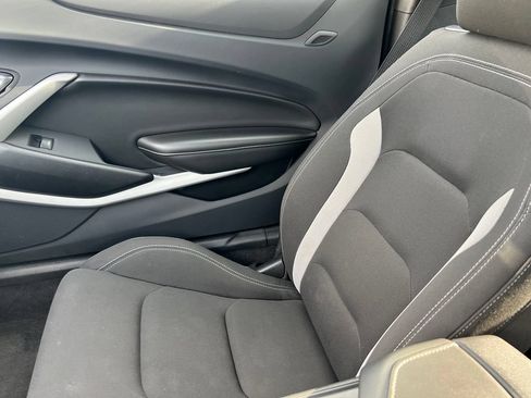 Used 2023 Chevrolet Camaro LT RWD image 29