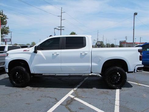 Used 2020 Chevrolet Silverado 1500 RST AWD/4WD image 6