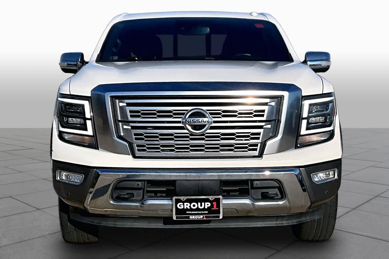 Used 2021 Nissan Titan Platinum Reserve w/ Moonroof Package AWD/4WD image 4