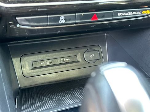 Used 2022 Volkswagen Atlas SE image 24