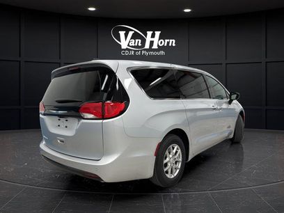 New 2026 Chrysler Voyager LX